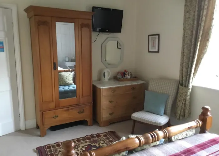 Lee-side Bed & Breakfast Robin Hood's Bay